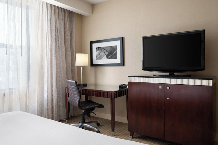 Room 18 of 81