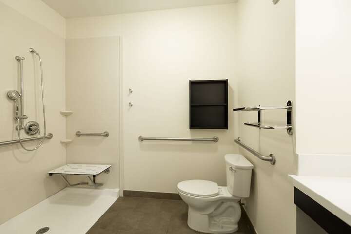 Room 14 of 26