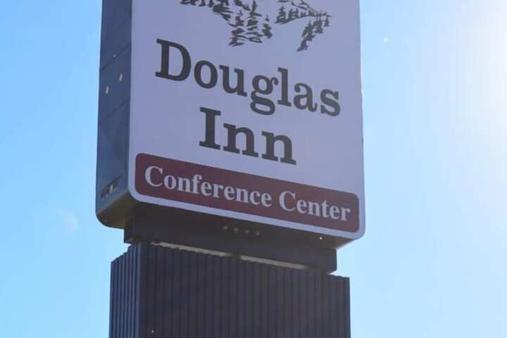 Douglas Inn & Conference Center