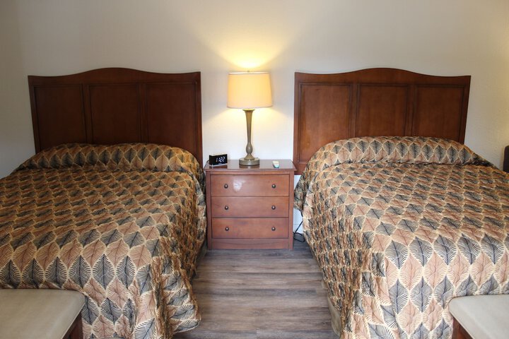 Room 13 of 23