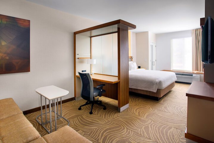 Room 31 of 61
