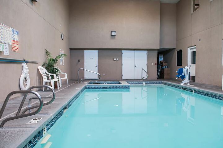 Pool 3 of 34
