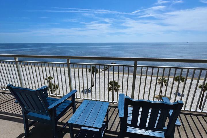 South Beach Biloxi Hotel & Suites