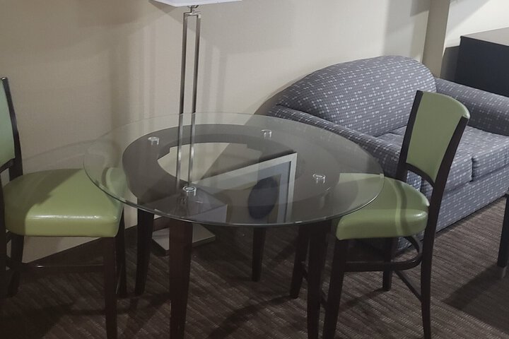 Room 19 of 35