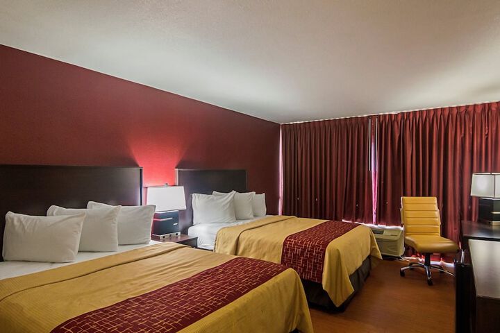 Room 17 of 26