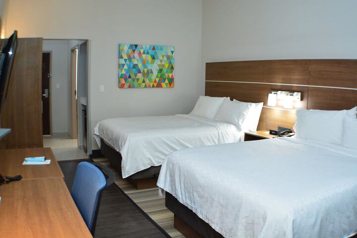Room 28 of 42