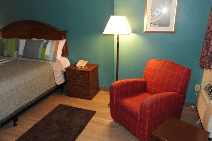 Room 11 of 46