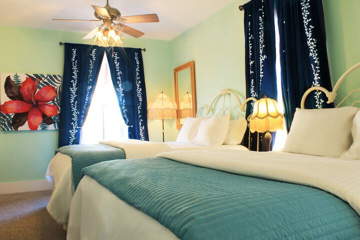The Riverview Hotel