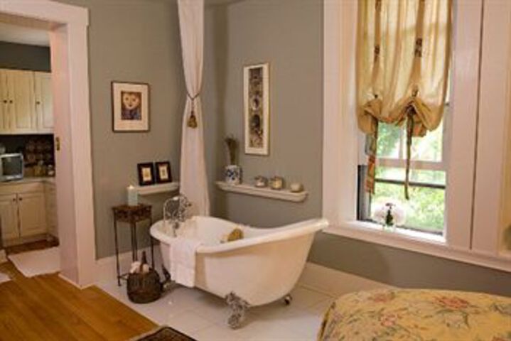1861 Inn Bed & Breakfast