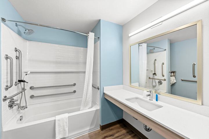 WoodSpring Suites Oak Ridge Knoxville
