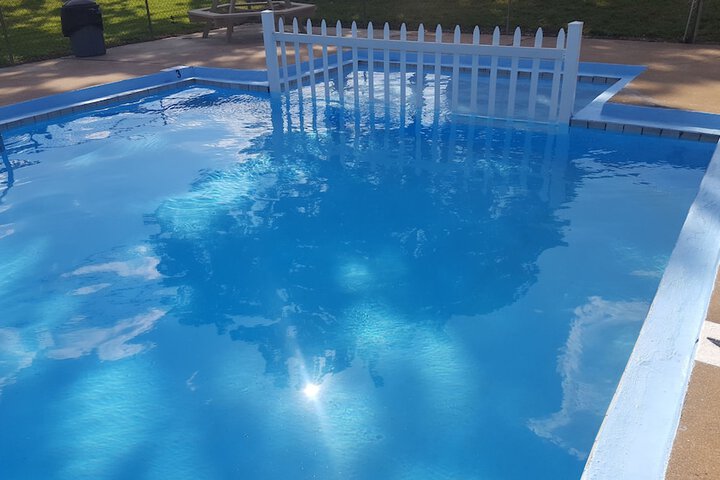 Pool 4 of 54