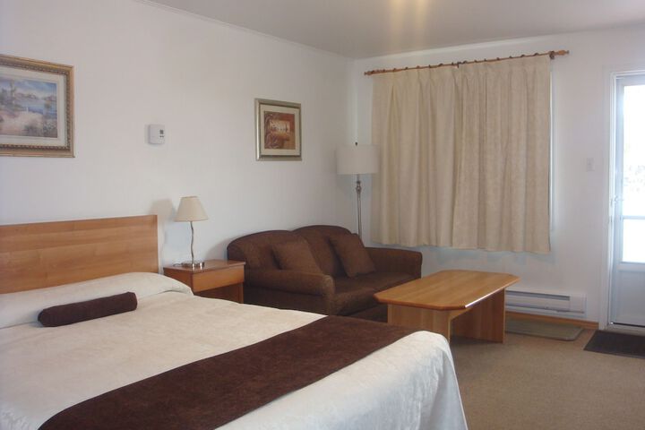Room 15 of 26