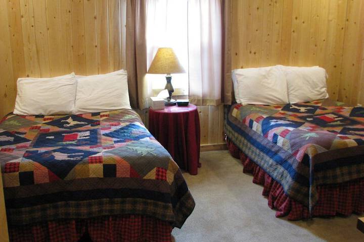 Room 16 of 33
