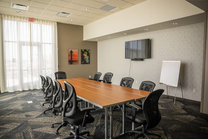 Hampton Inn & Suites Erie Bayfront