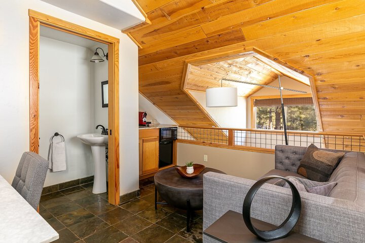 Chalet View Lodge