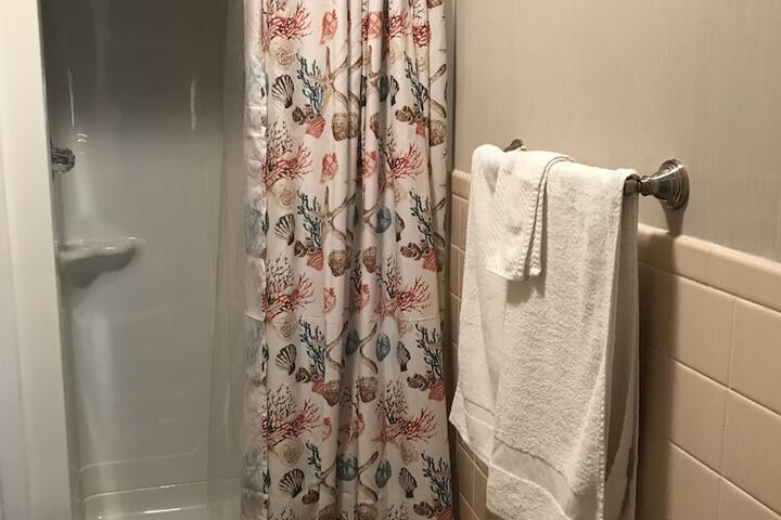 Room 45 of 61