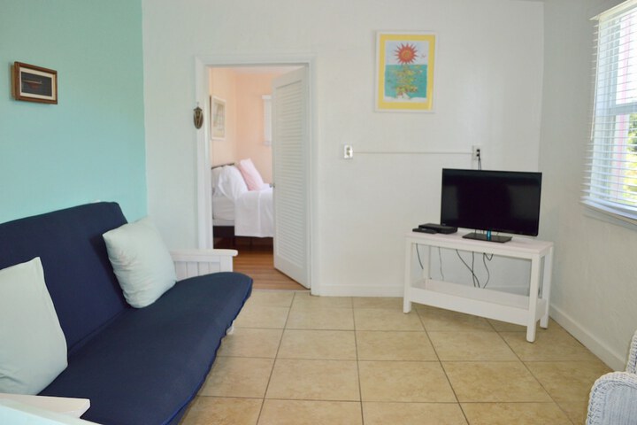 Room 142 of 198
