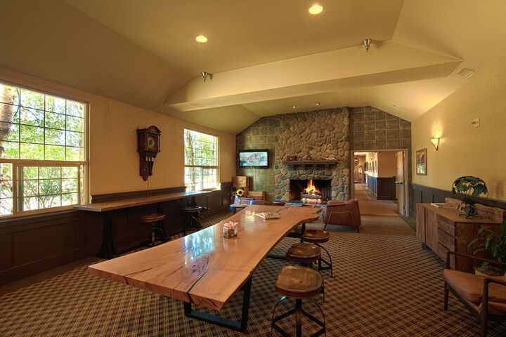 Hotel Interior 11 of 71