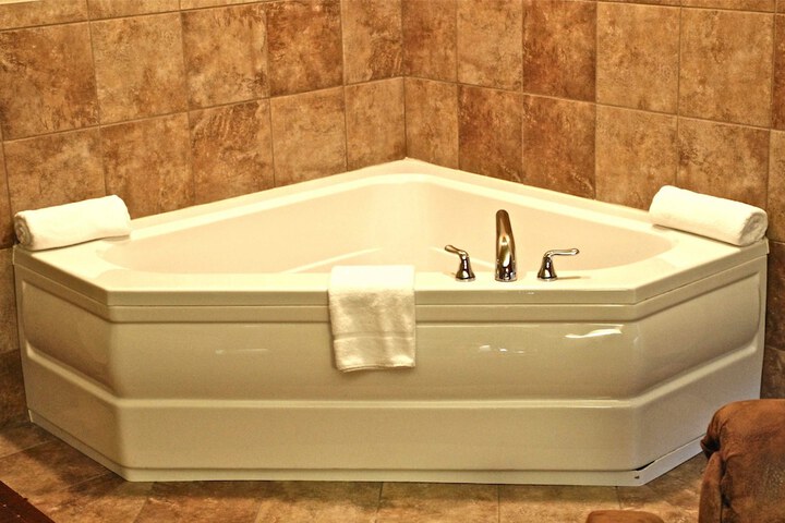 Arbuckle Lodge