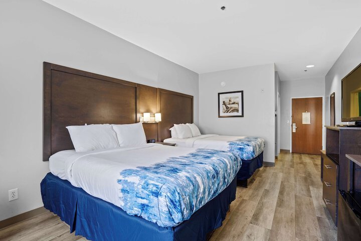 Blue Water Inn & Suites BW Signature Collection