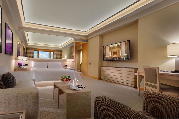 Room 49 of 130