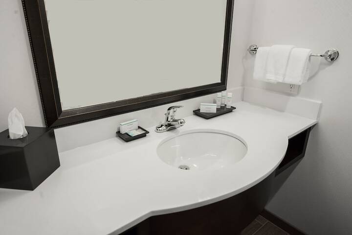 Room 41 of 84