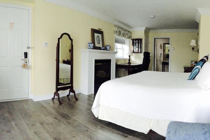 Room 22 of 29