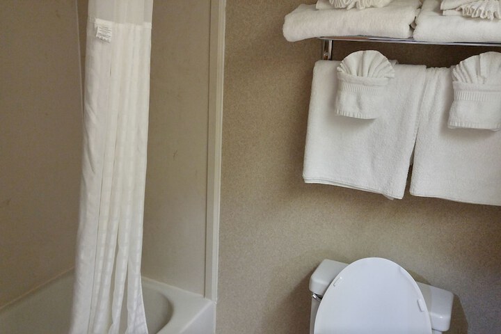 Room 42 of 54