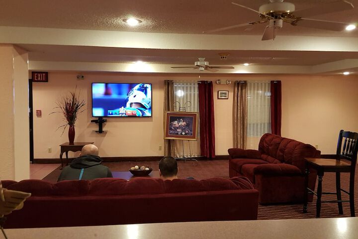 Hotel Interior 12 of 40