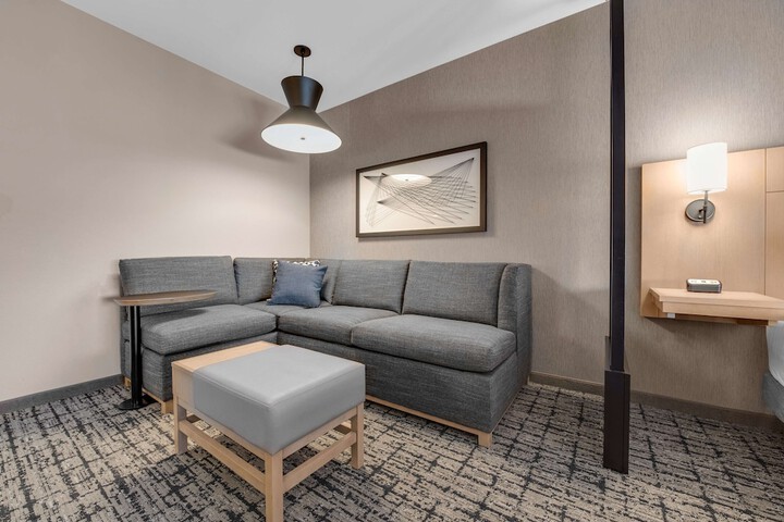 Room 15 of 30