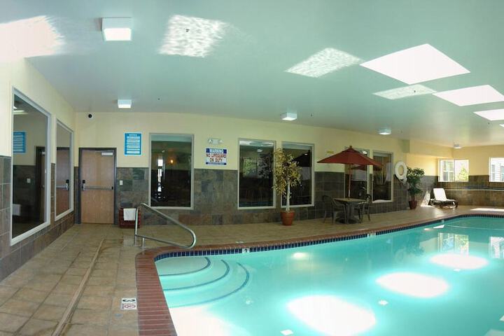 Pool 3 of 16