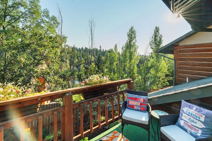 The Inn on Bigfork Bay