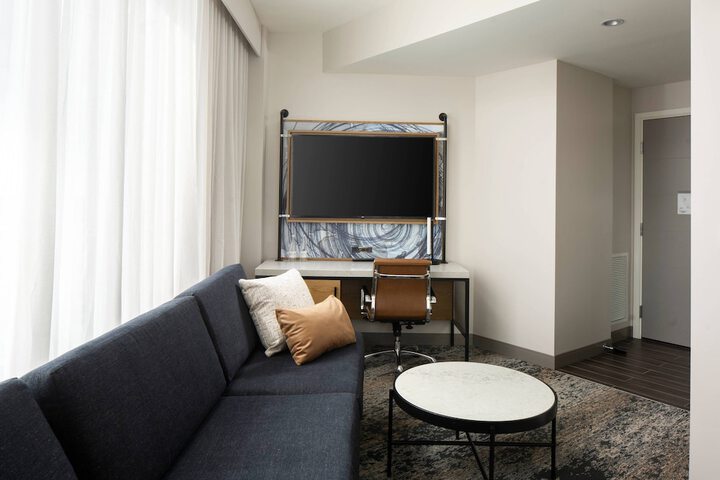 Luminary Hotel & Co. Autograph Collection