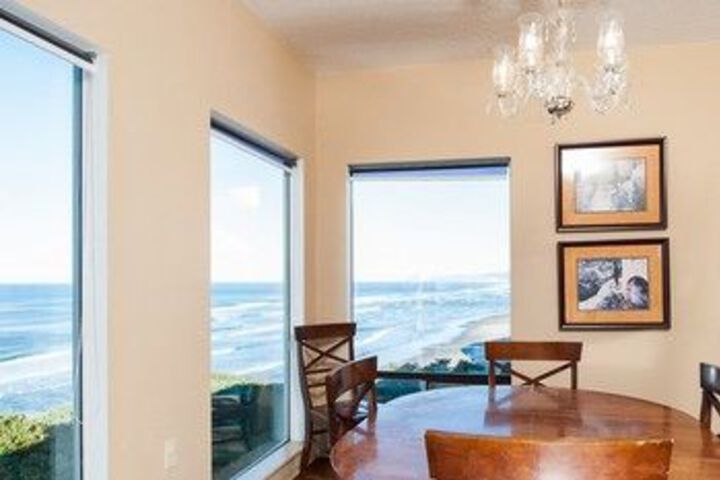 Eagles Crest 4 Br home by RedAwning