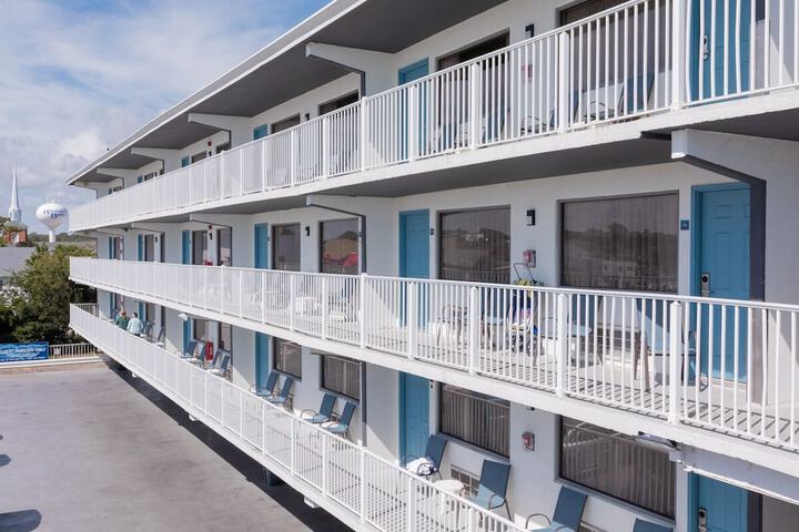 Hotel 3 of 36