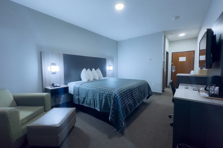 Room 14 of 19