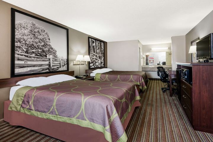 Room 5 of 14