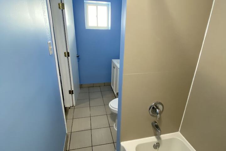 Room 43 of 95