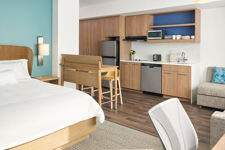 Room 20 of 39