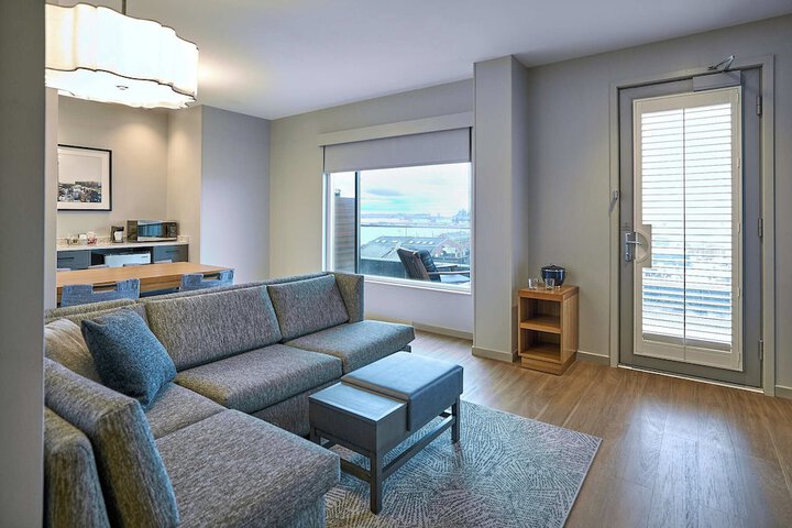 Hyatt Place Portland Downtown - Old Port Square