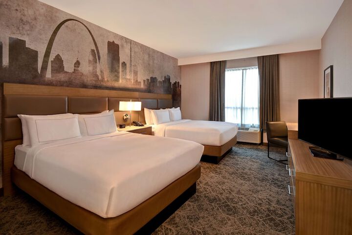 Room 43 of 71