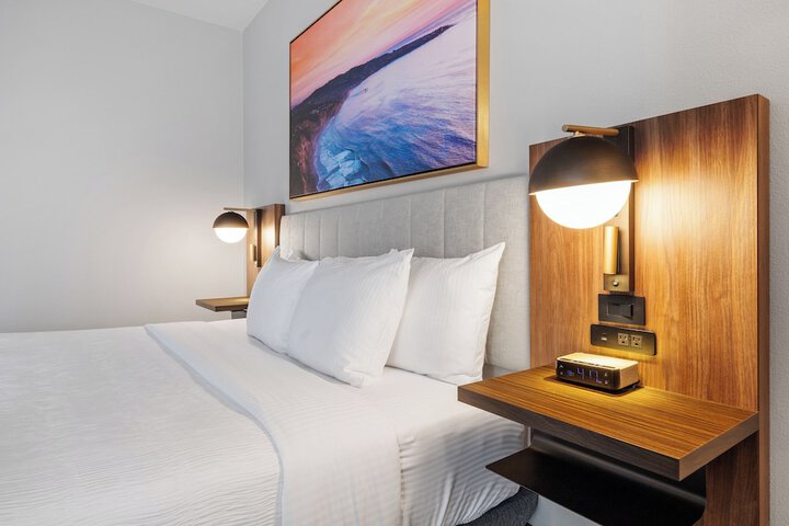 La Quinta Inn & Suites by Wyndham La Habra