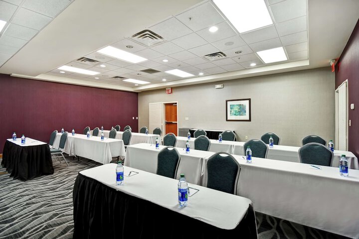Homewood Suites by Hilton Cincinnati-Milford