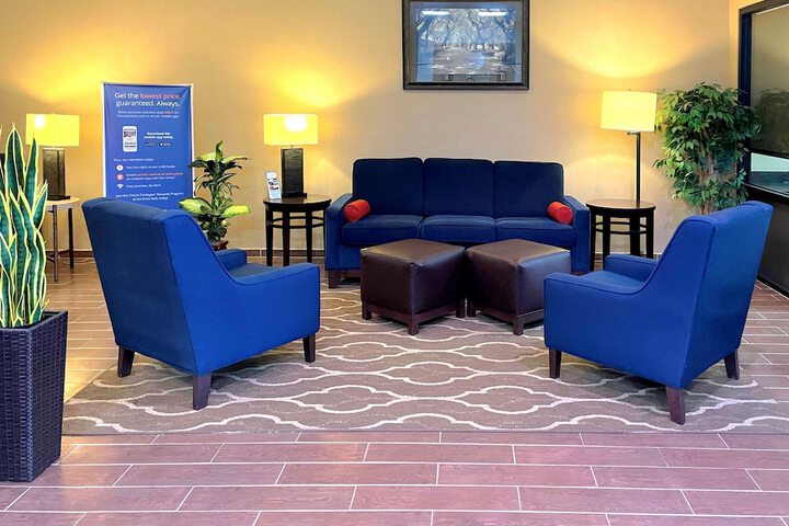 Hotel Interior 18 of 85