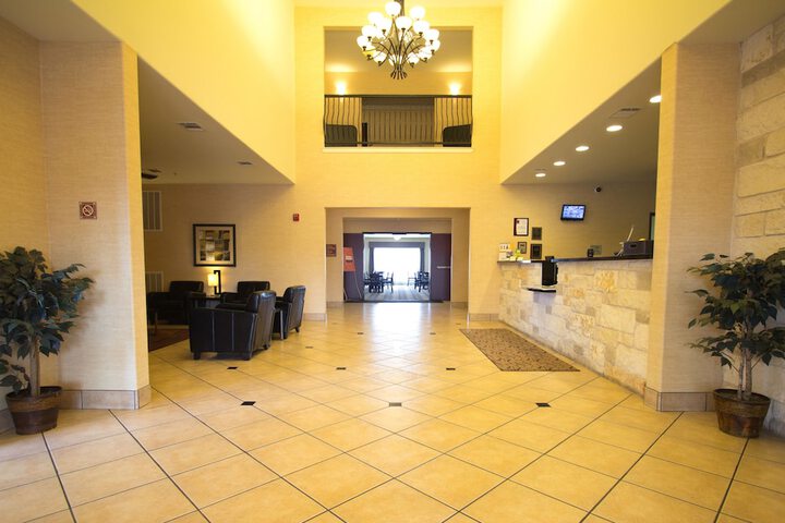 Hotel 3 of 57
