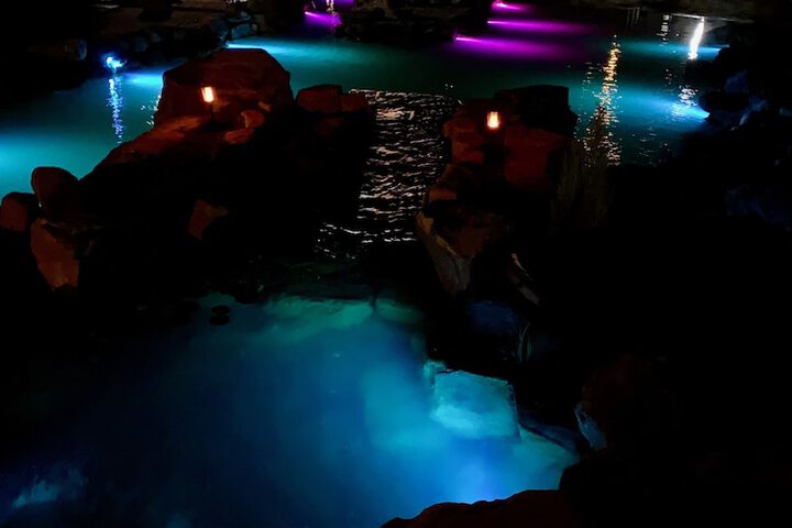 Pool 17 of 140