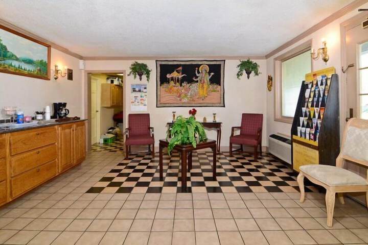 Motel 6 Sandersville GA