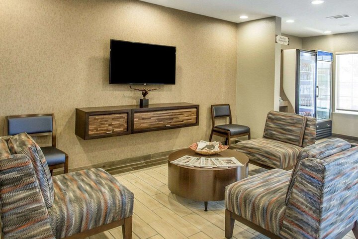 Hotel Interior 14 of 52