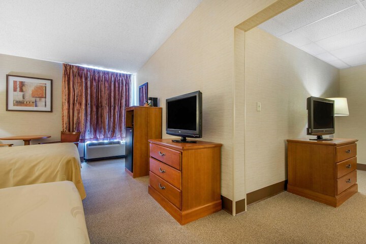 Room 20 of 36