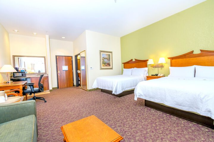 Room 46 of 81